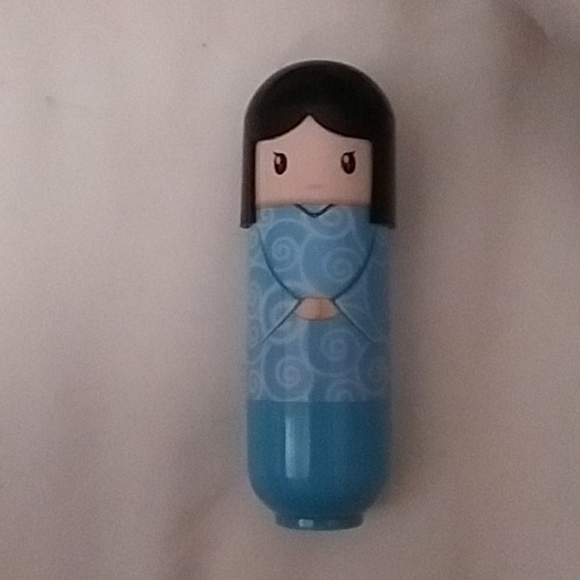 Lip gloss - Picture 2 of 3